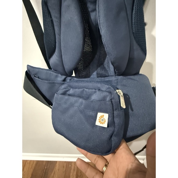 Ergobaby Omni 360 Cool Air Mesh Ergonomic Carrier - Midnight Blue W Pouch - Picture 4 of 5